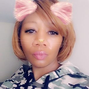 Meet your Posher, Latoya